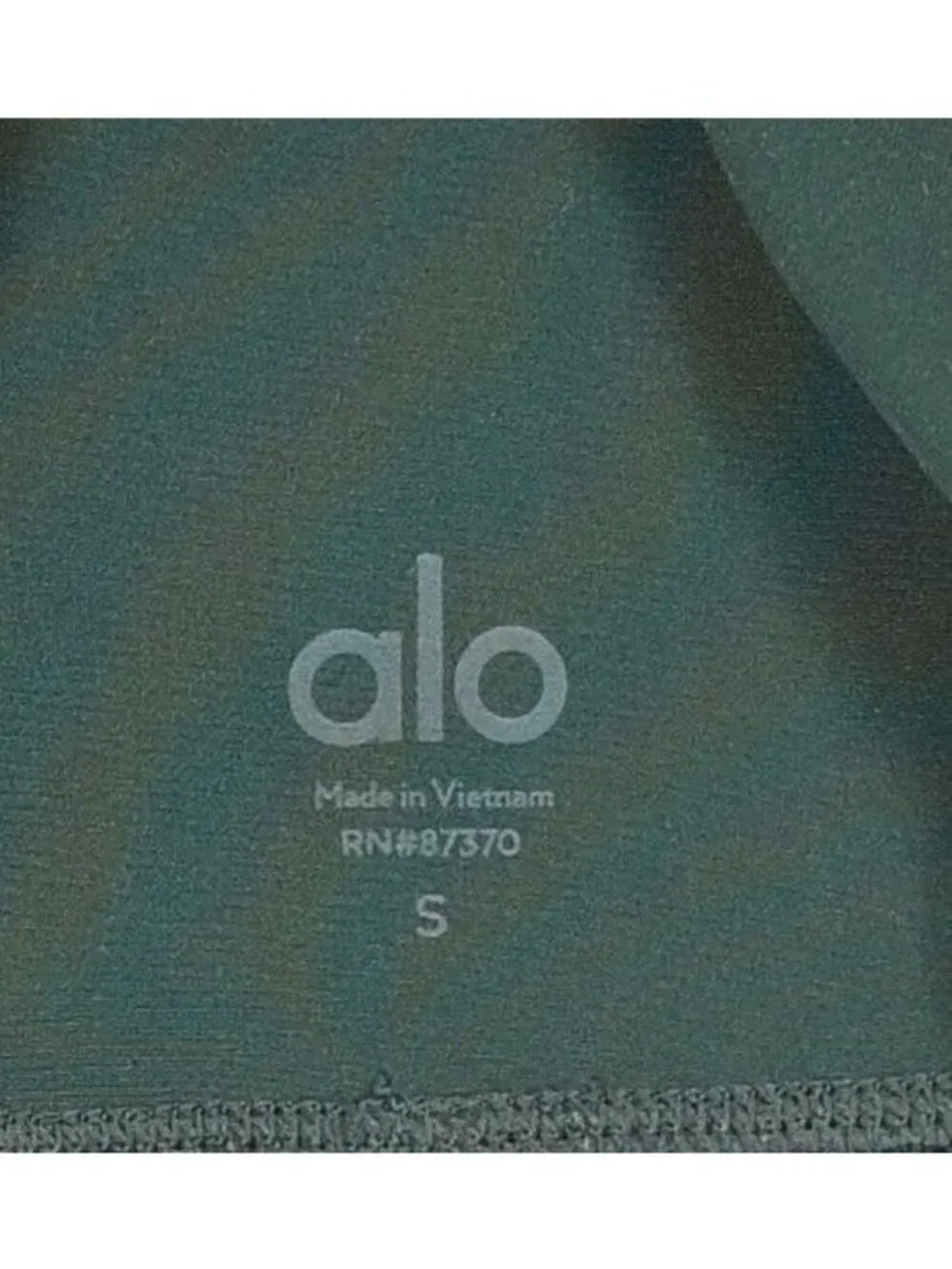 ALO Yoga High-Waist Airlift Leggings in Midnight Green